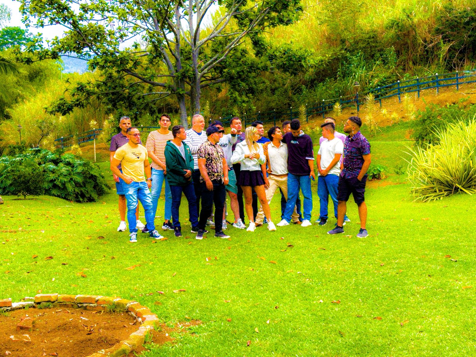 Campamento 1TuOne — fin de semana en finca